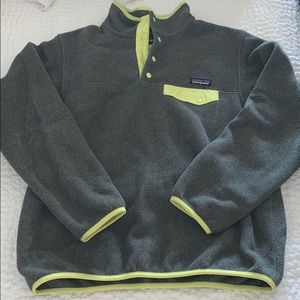 Patagonia snap button fleece